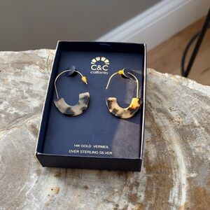 C&C California Tortoise Shell and Gold Hoop Earrings